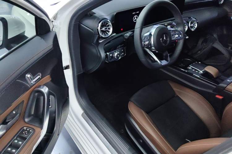 Used Mercedes-Benz A-Class 2021 A 200 L Sport Sedan Fashion Model Driver Seat