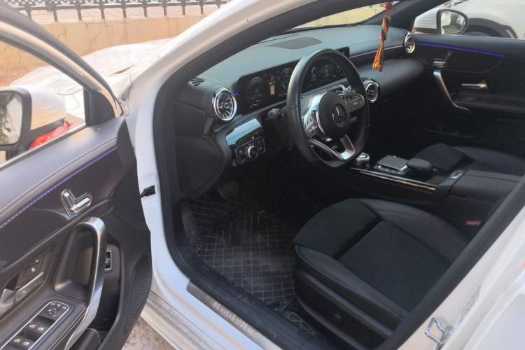 Used Mercedes-Benz A-Class 2021 A 200 L Sport Sedan Fashion Model Driver Seat