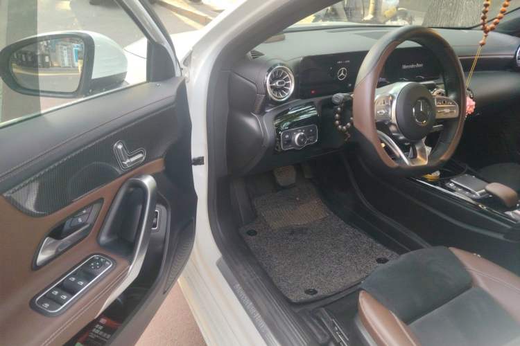 Used Mercedes-Benz A-Class 2021 A 200 L Sport Sedan Fashion Model Driver Seat