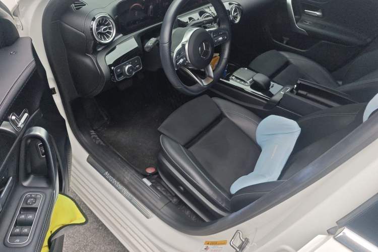Used Mercedes-Benz A-Class 2021 A 200 L Sport Sedan Fashion Model Driver Seat