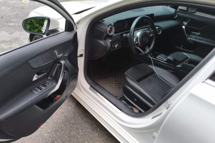 Used Mercedes-Benz A-Class 2021 A 200 L Sport Sedan Fashion Model Driver Seat