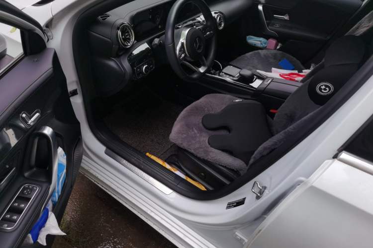 Used Mercedes-Benz A-Class 2021 A 200 L Sport Sedan Fashion Model Driver Seat