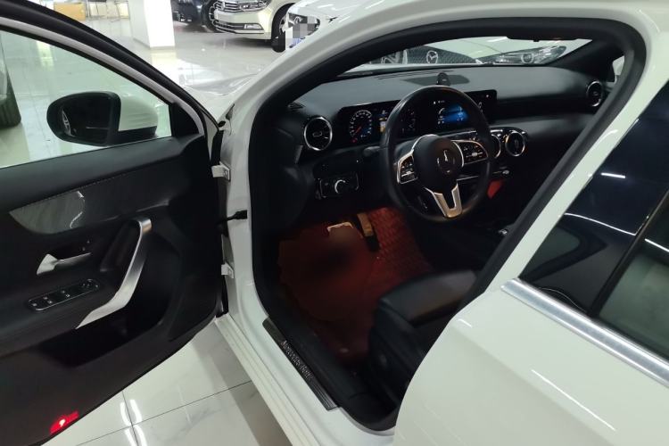 Used Mercedes-Benz A-Class 2021 A 200 Dynamic Edition Driver Seat