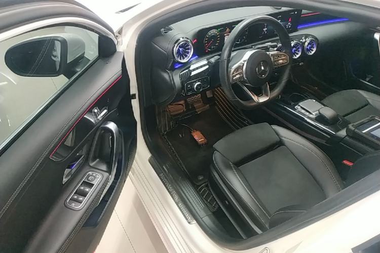 Used Mercedes-Benz A-Class 2021 A 200 L Sport Sedan Fashion Model Driver Seat