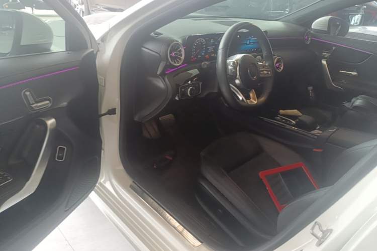 Used Mercedes-Benz A-Class 2021 A 200 L Sport Sedan Fashion Model Driver Seat
