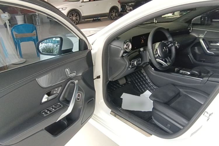 Used Mercedes-Benz A-Class 2021 A 200 L Sport Sedan Fashion Model Driver Seat