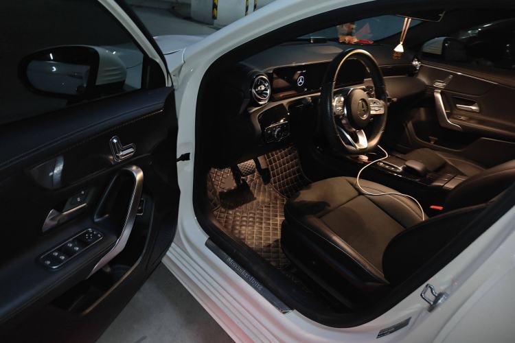 Used Mercedes-Benz A-Class 2021 A 200 L Sport Sedan Fashion Model Driver Seat