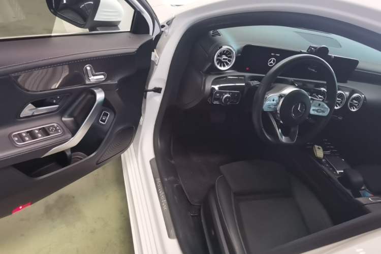 Used Mercedes-Benz A-Class 2021 A 200 L Sport Sedan Fashion Model Driver Seat