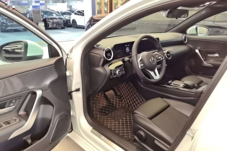 Used Mercedes-Benz A-Class 2021 A 200 Dynamic Edition Driver Seat