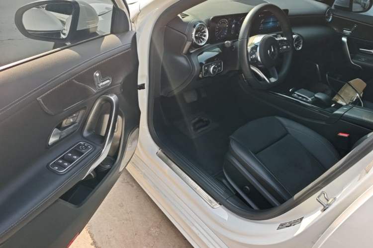 Used Mercedes-Benz A-Class 2021 A 200 L Sport Sedan Fashion Model Driver Seat