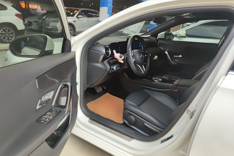 Used Mercedes-Benz A-Class 2021 A 200 Dynamic Edition Driver Seat