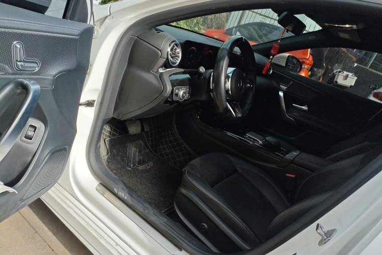 Used Mercedes-Benz A-Class 2021 A 200 L Sport Sedan Fashion Model Driver Seat