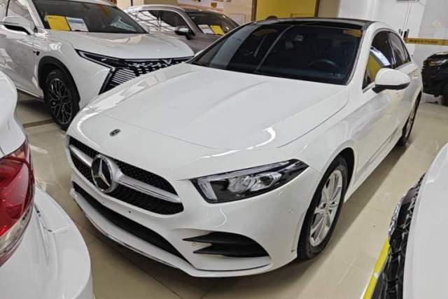 Mercedes-Benz A-Class 2021 A 200 L Sport Sedan Fashion Model usado