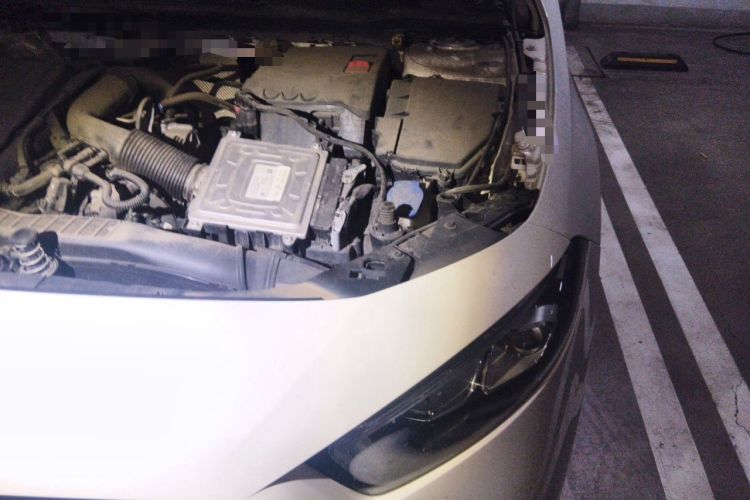 Used Mercedes-Benz A-Class 2021 A 200 L Sport Sedan Fashion Model Engine Bay Left
