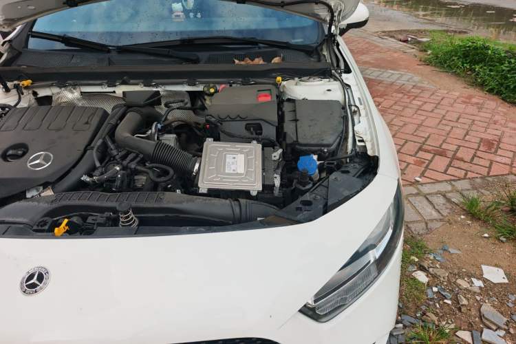Used Mercedes-Benz A-Class 2021 Restyled A 180 L Sport Sedan Engine Bay Left