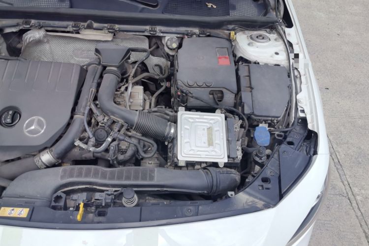 Used Mercedes-Benz A-Class 2021 A 200 L Sport Sedan Fashion Model Engine Bay Left