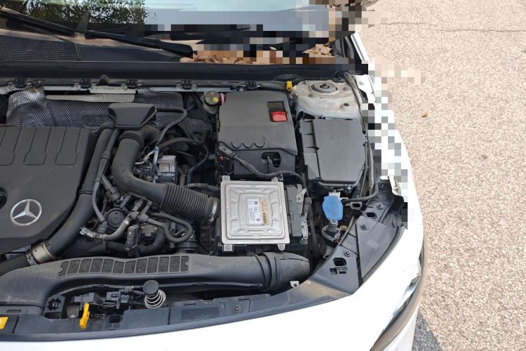 Used Mercedes-Benz A-Class 2021 A 200 L Sport Sedan Fashion Model Engine Bay Left