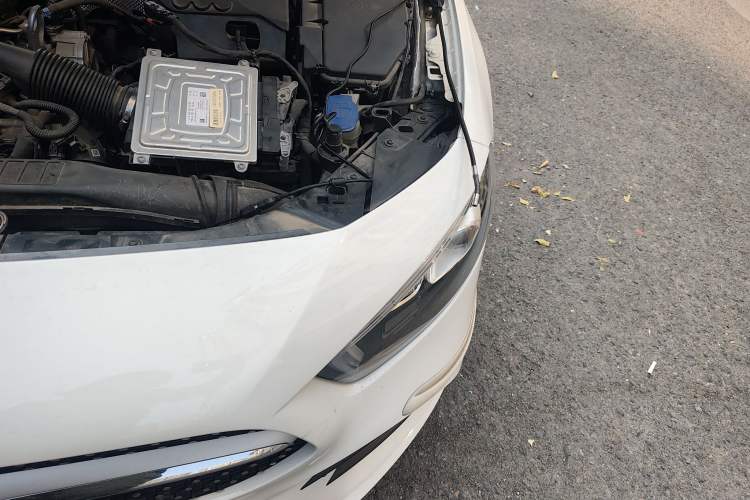 Used Mercedes-Benz A-Class 2021 A 200 L Sport Sedan Fashion Model Engine Bay Left