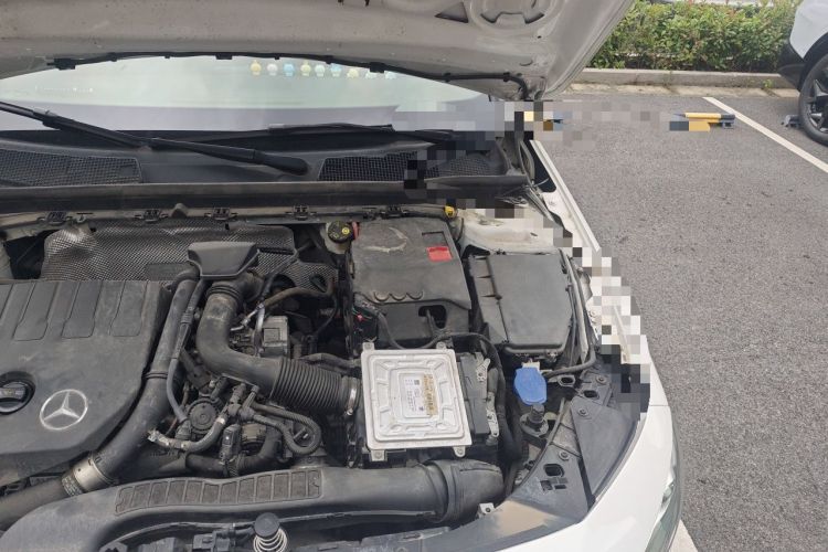 Used Mercedes-Benz A-Class 2021 A 200 L Sport Sedan Fashion Model Engine Bay Left