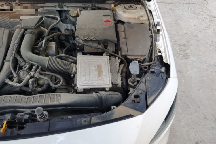 Used Mercedes-Benz A-Class 2021 A 180 L Sport Sedan Engine Bay Left