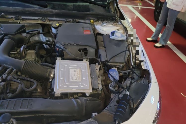 Used Mercedes-Benz A-Class 2021 A 200 L Sport Sedan Fashion Model Engine Bay Left
