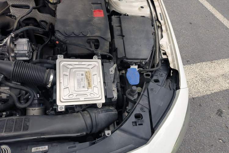 Used Mercedes-Benz A-Class 2021 A 200 L Sport Sedan Dynamic Model Engine Bay Left