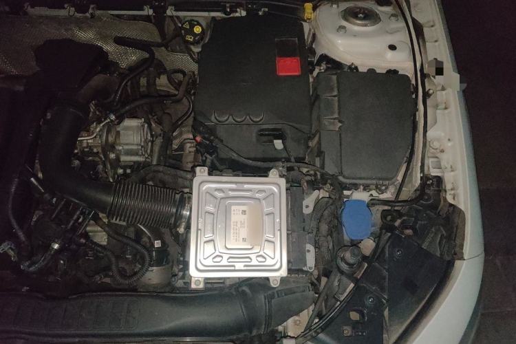 Used Mercedes-Benz A-Class 2021 A 180 L Sport Sedan Engine Bay Left