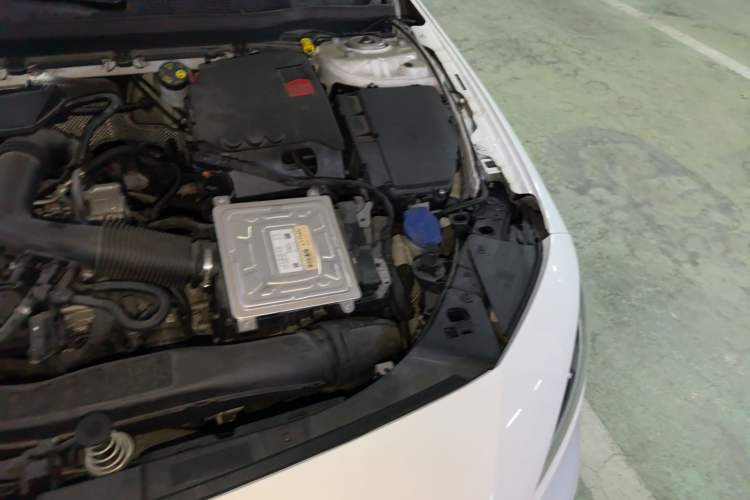 Used Mercedes-Benz A-Class 2021 A 200 L Sport Sedan Fashion Model Engine Bay Left