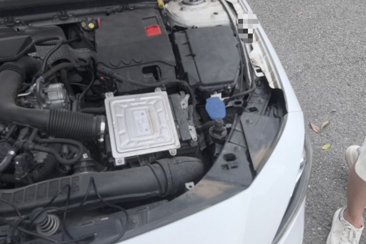 Used Mercedes-Benz A-Class 2021 A 200 L Sport Sedan Fashion Model Engine Bay Left