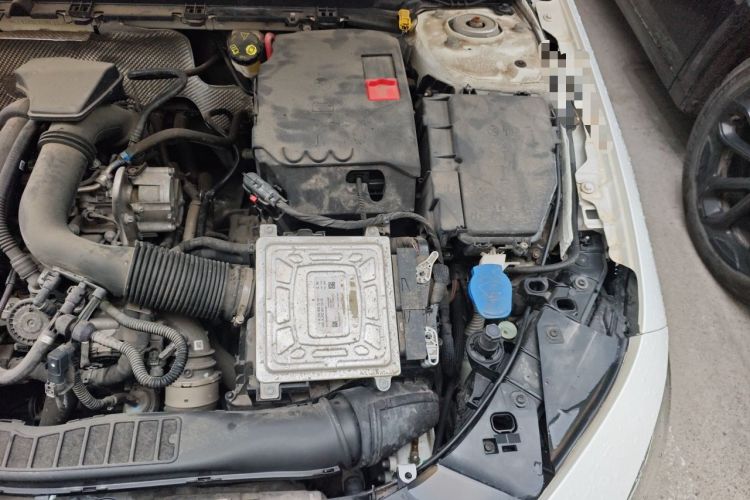 Used Mercedes-Benz A-Class 2021 A 180 L Sport Sedan Engine Bay Left