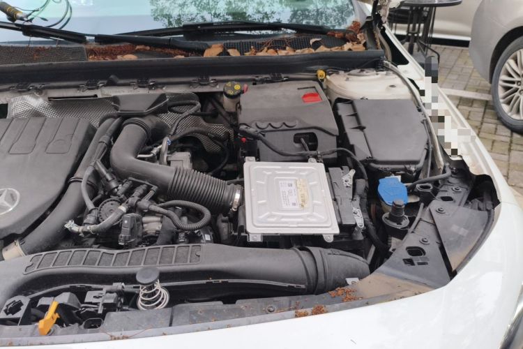 Used Mercedes-Benz A-Class 2021 A 200 L Sport Sedan Fashion Model Engine Bay Left