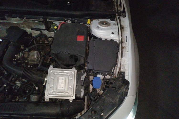 Used Mercedes-Benz A-Class 2021 A 200 L Sport Sedan Dynamic Model Engine Bay Left