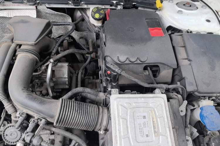 Used Mercedes-Benz A-Class 2021 A 200 Dynamic Edition Engine Bay Left