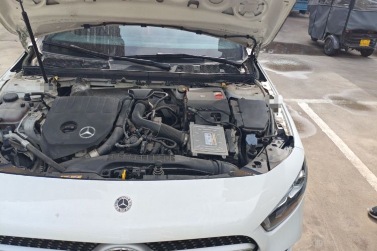 Used Mercedes-Benz A-Class 2021 A 200 L Sport Sedan Fashion Model Engine Bay Left