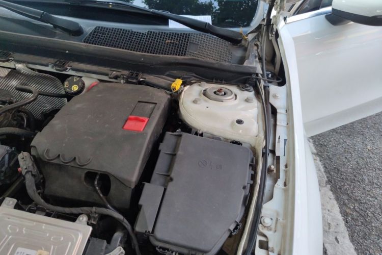 Used Mercedes-Benz A-Class 2021 A 200 L Sport Sedan Fashion Model Engine Bay Left
