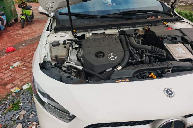 Used Mercedes-Benz A-Class 2021 Restyled A 180 L Sport Sedan Engine Bay Right