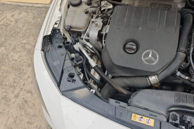 Used Mercedes-Benz A-Class 2021 A 200 L Sport Sedan Fashion Model Engine Bay Right