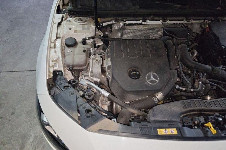 Used Mercedes-Benz A-Class 2021 A 200 L Sport Sedan Fashion Model Engine Bay Right