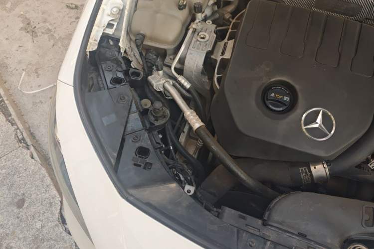 Used Mercedes-Benz A-Class 2021 A 200 L Sport Sedan Fashion Model Engine Bay Right