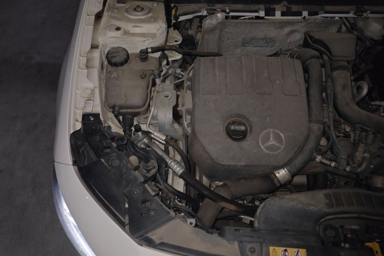 Used Mercedes-Benz A-Class 2021 A 200 L Sport Sedan Fashion Model Engine Bay Right