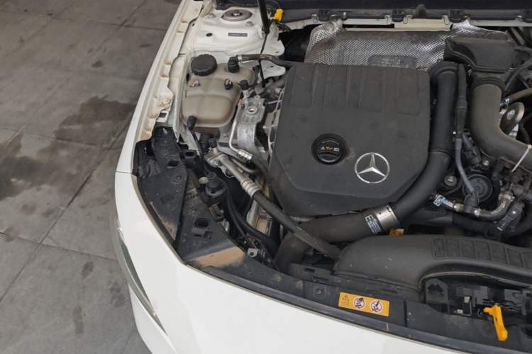 Used Mercedes-Benz A-Class 2021 A 200 L Sport Sedan Fashion Model Engine Bay Right