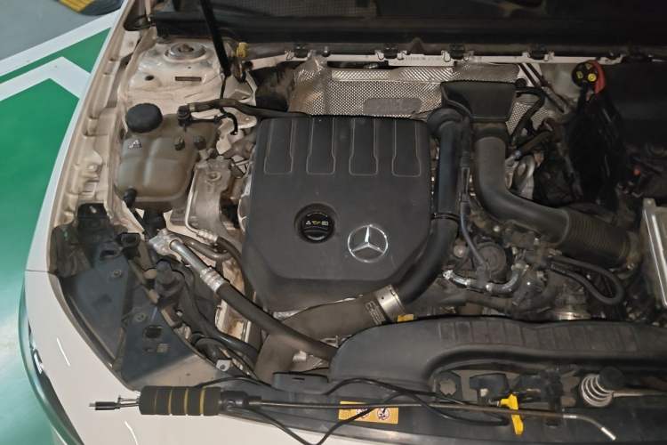 Used Mercedes-Benz A-Class 2021 A 200 L Sport Sedan Fashion Model Engine Bay Right