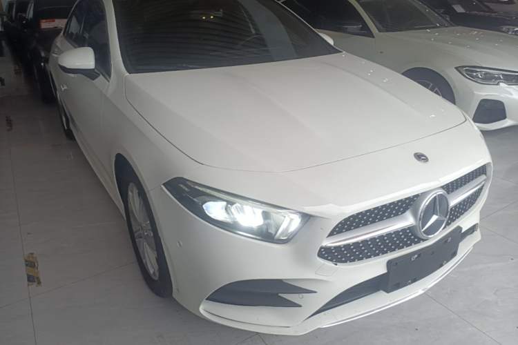 Used Mercedes-Benz A-Class 2021 A 200 L Sport Sedan Fashion Model Exterior 1