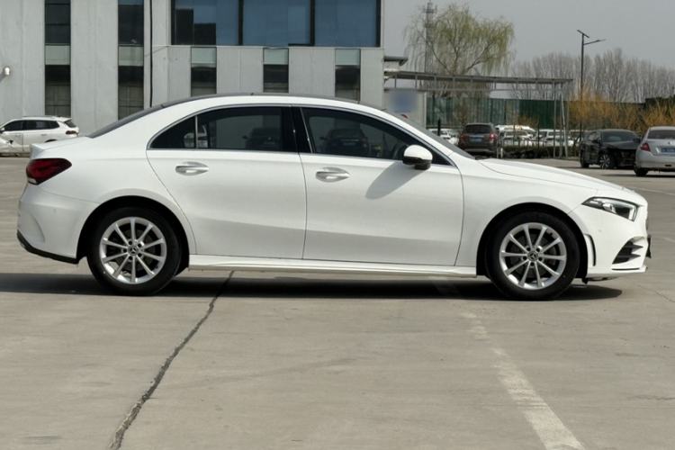 Used Mercedes-Benz A-Class 2021 A 200 L Sport Sedan Fashion Model Exterior 14