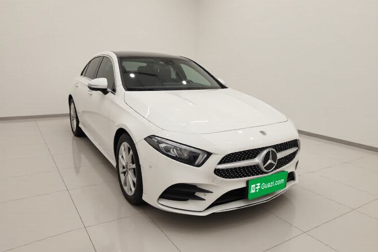 Used Mercedes-Benz A-Class 2021 A 200 L Sport Sedan Fashion Model Exterior 2