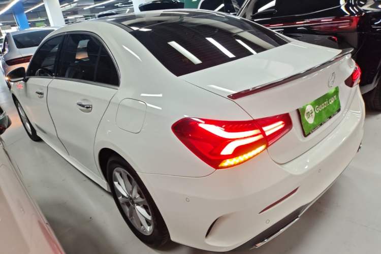 Used Mercedes-Benz A-Class 2021 A 200 L Sport Sedan Fashion Model Exterior 2