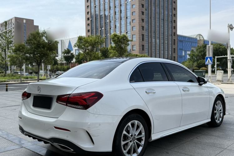 Used Mercedes-Benz A-Class 2021 A 200 L Sport Sedan Fashion Model Exterior 2