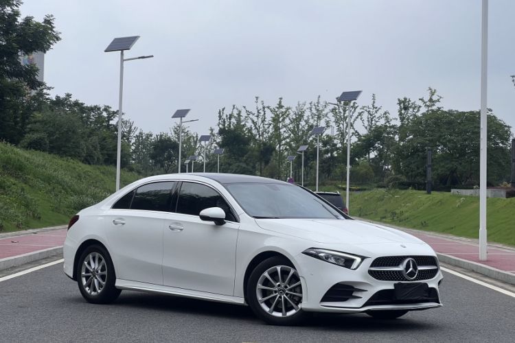 Used Mercedes-Benz A-Class 2021 A 200 L Sport Sedan Fashion Model Exterior 3