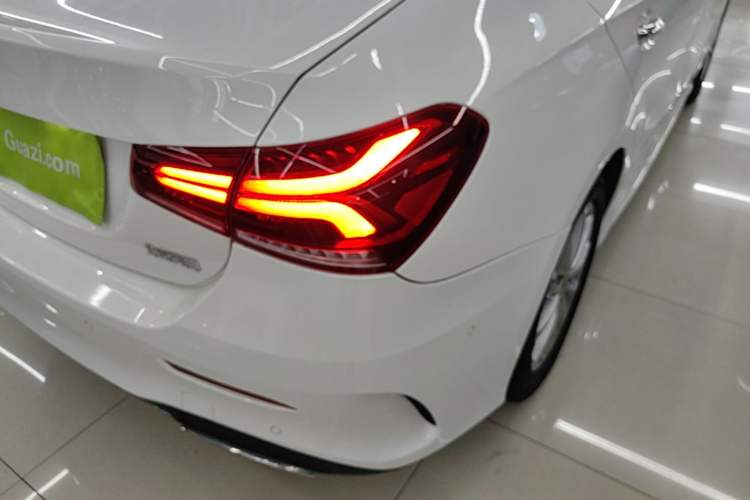 Used Mercedes-Benz A-Class 2021 A 200 L Sport Sedan Fashion Model Exterior 3