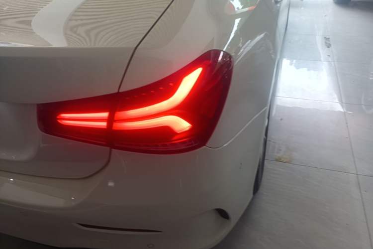 Used Mercedes-Benz A-Class 2021 A 200 L Sport Sedan Fashion Model Exterior 3